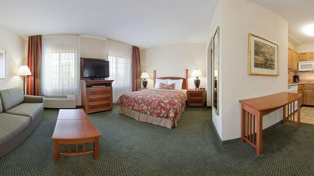 Homewood Suites By Hilton Eatontown Esterno foto
