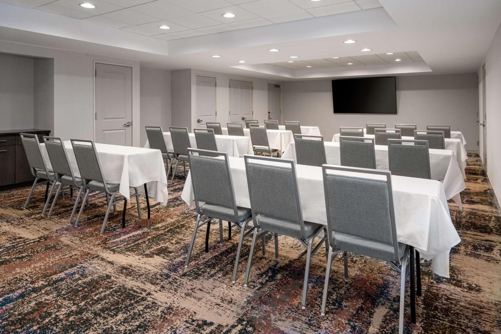 Homewood Suites By Hilton Eatontown Esterno foto