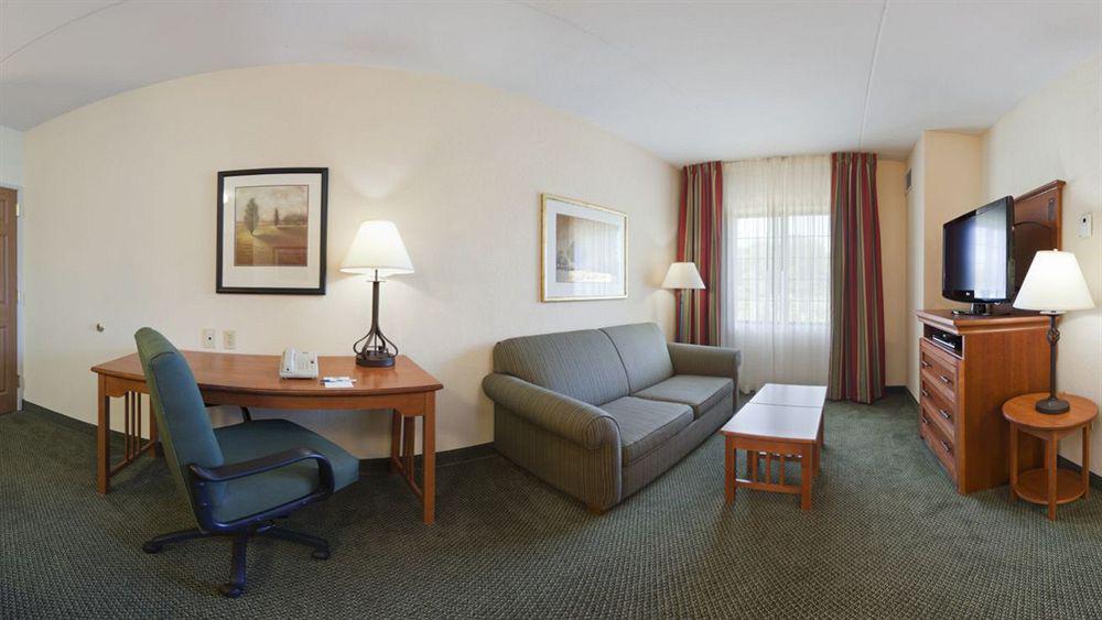 Homewood Suites By Hilton Eatontown Esterno foto